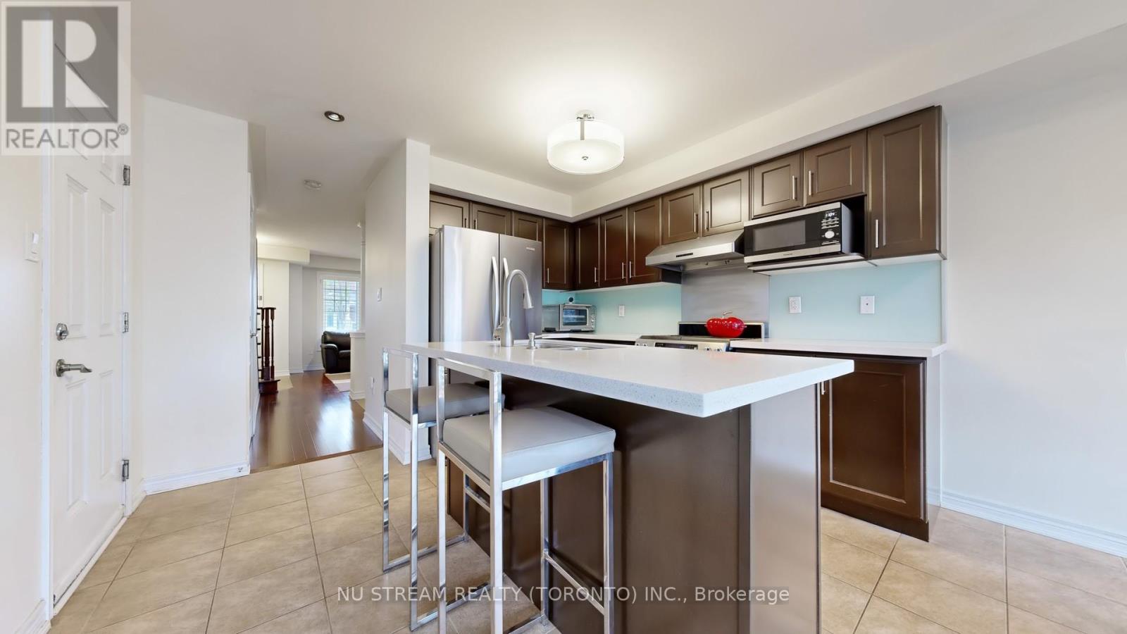 79 Stoyell Drive, Richmond Hill (Jefferson), Ontario  L4E 0M9 - Photo 11 - N12386677