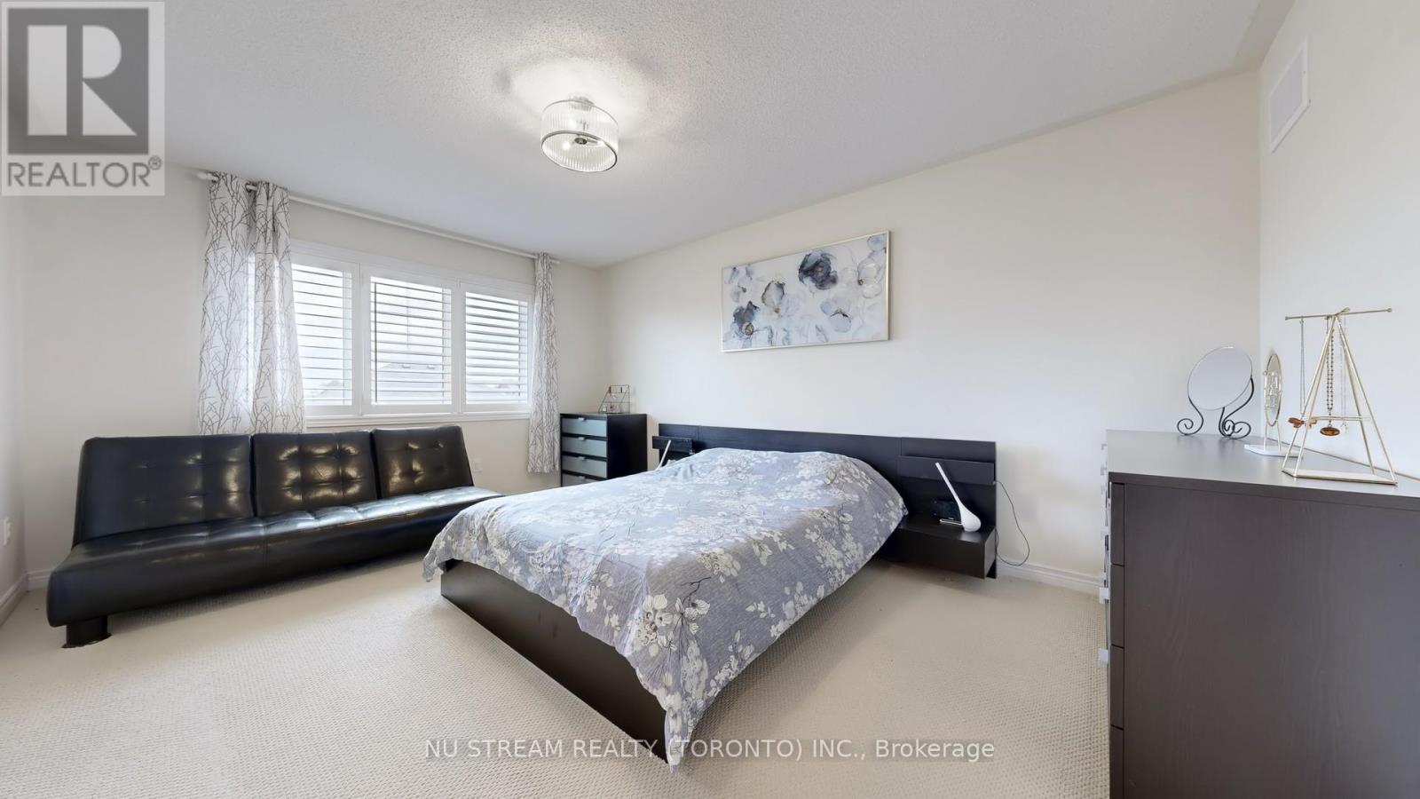 79 Stoyell Drive, Richmond Hill (Jefferson), Ontario  L4E 0M9 - Photo 18 - N12386677