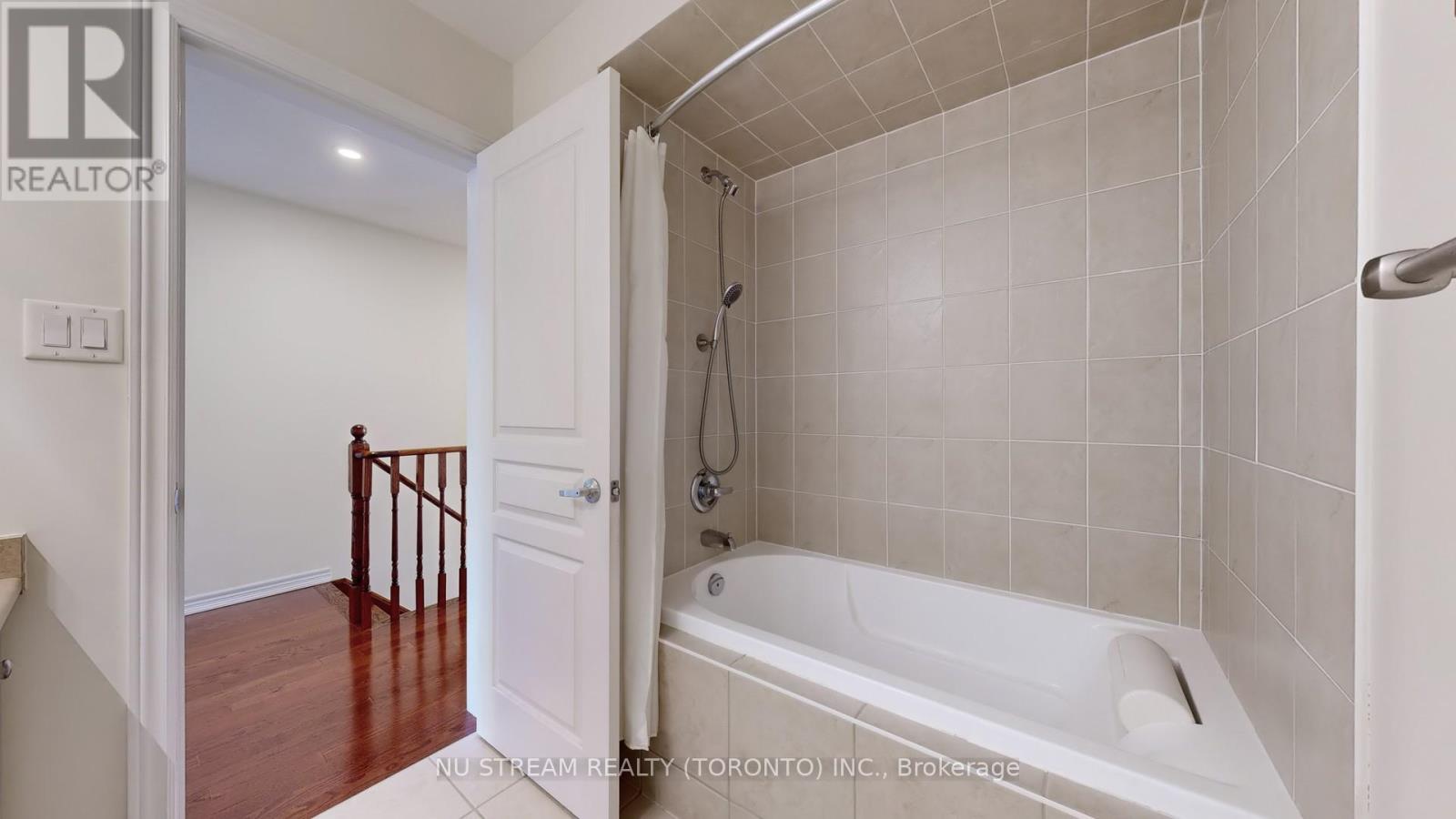 79 Stoyell Drive, Richmond Hill (Jefferson), Ontario  L4E 0M9 - Photo 28 - N12386677