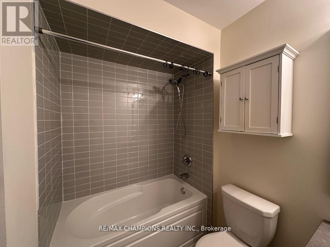 28 - 100 Dufay Road, Brampton, Ontario  L7A 4S3 - Photo 10 - W12386665