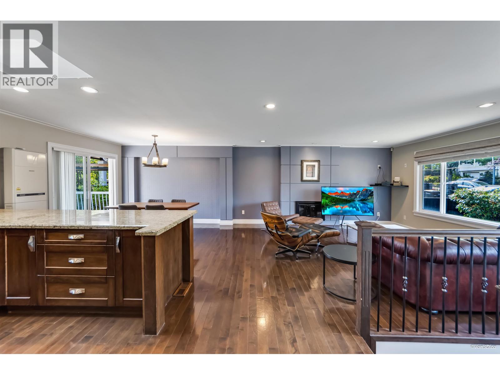 6142 Leibly Avenue, Burnaby, British Columbia  V5E 3C8 - Photo 11 - R3044504