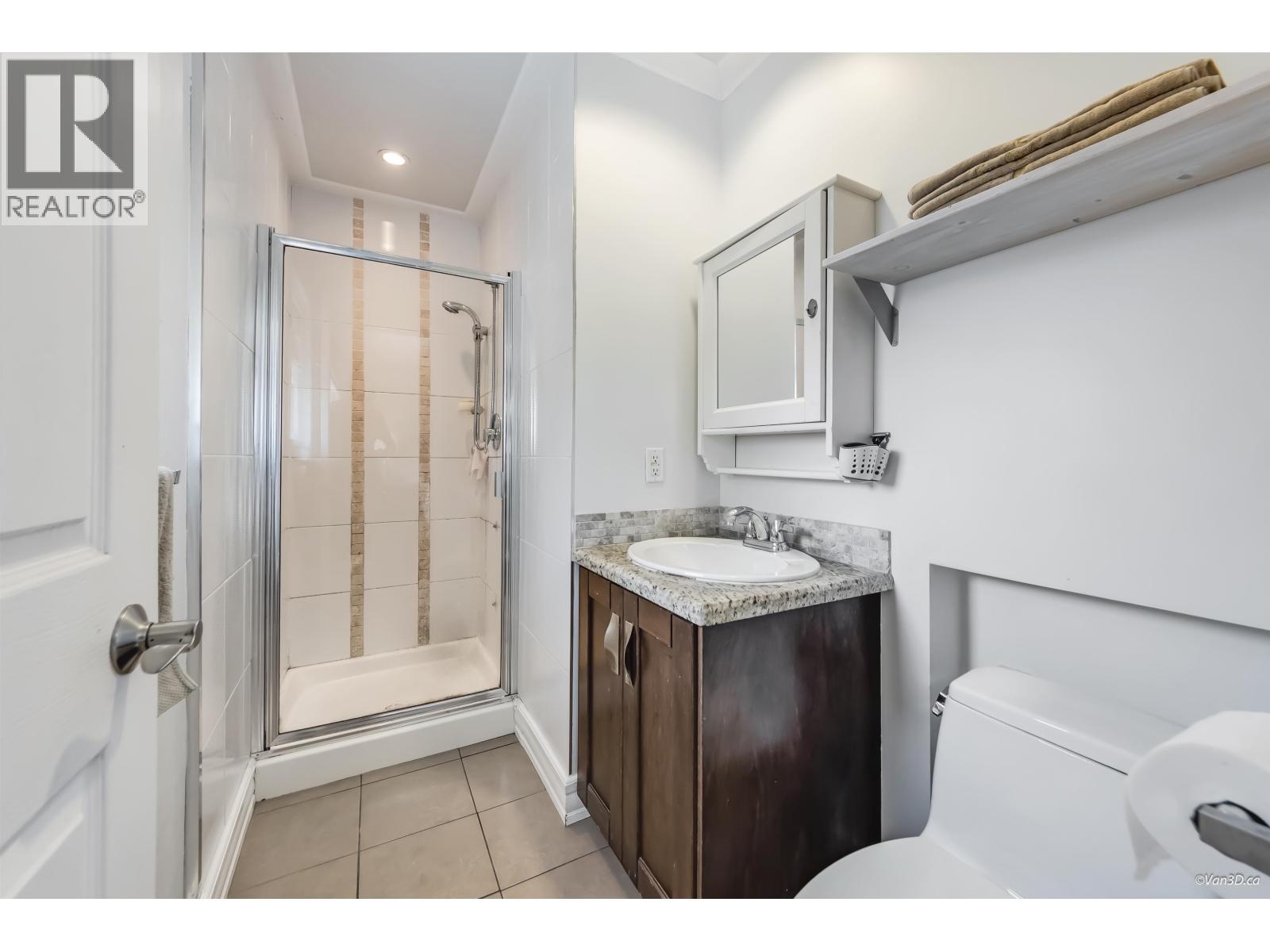 6142 Leibly Avenue, Burnaby, British Columbia  V5E 3C8 - Photo 16 - R3044504