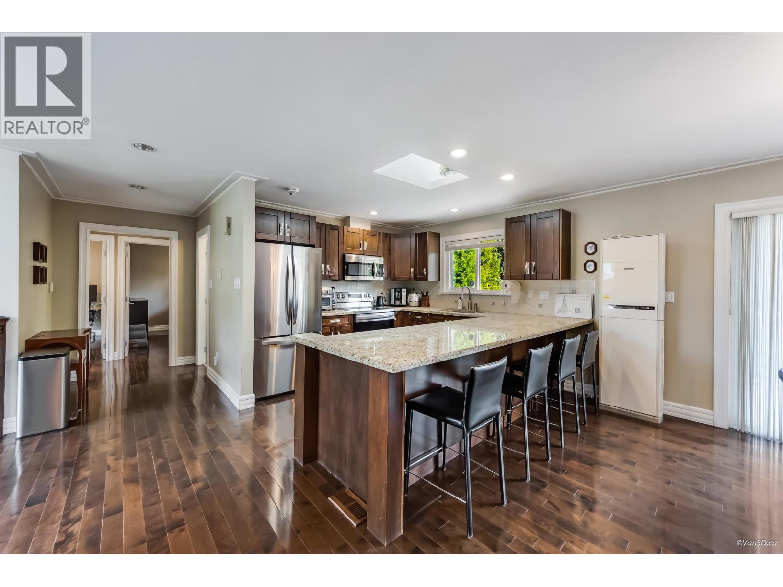 6142 Leibly Avenue, Burnaby, British Columbia  V5E 3C8 - Photo 8 - R3044504