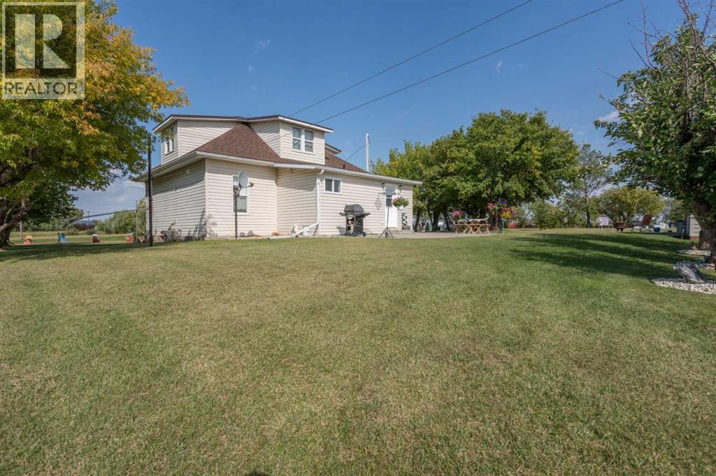 307 Manning Avenue, Heisler, Alberta  T0B 2A0 - Photo 28 - A2253670