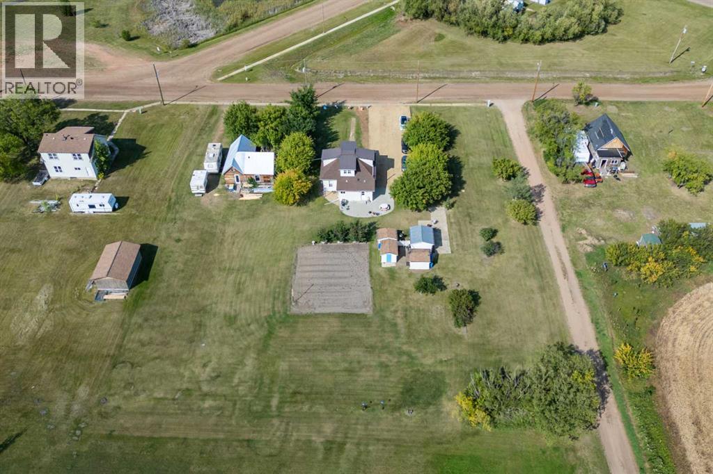 307 Manning Avenue, Heisler, Alberta  T0B 2A0 - Photo 33 - A2253670