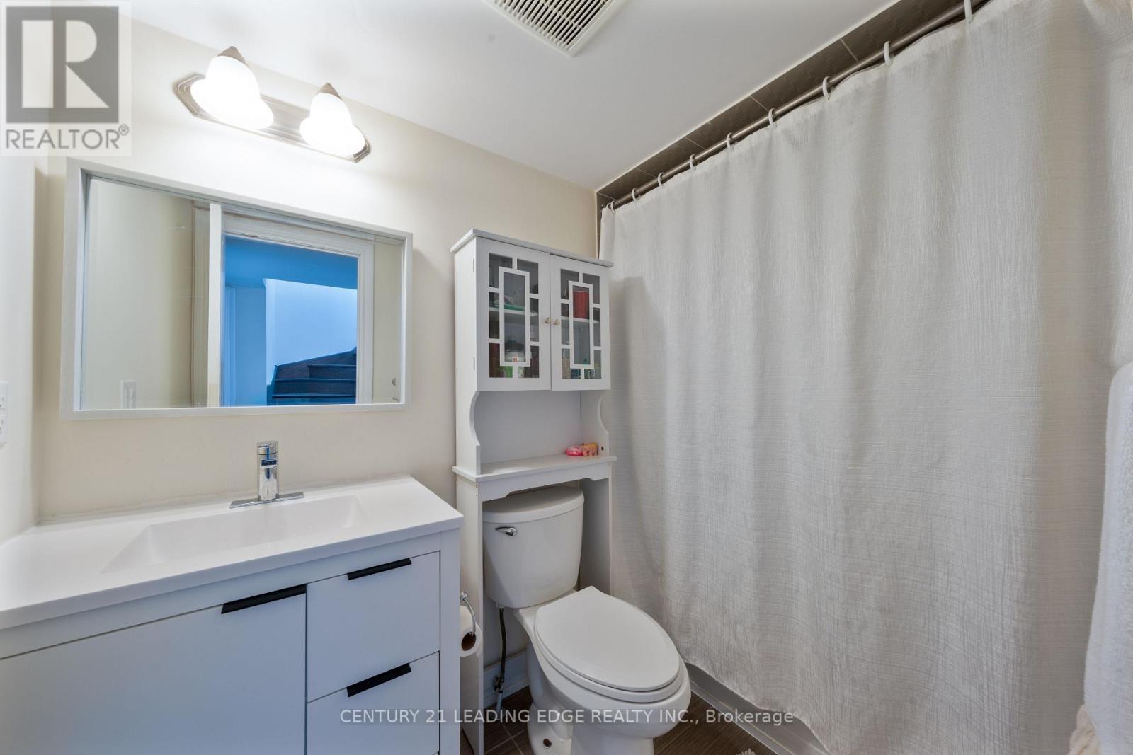132 - 2 Dunsheath Way, Markham (Cornell), Ontario  L6B 1N3 - Photo 17 - N12386683