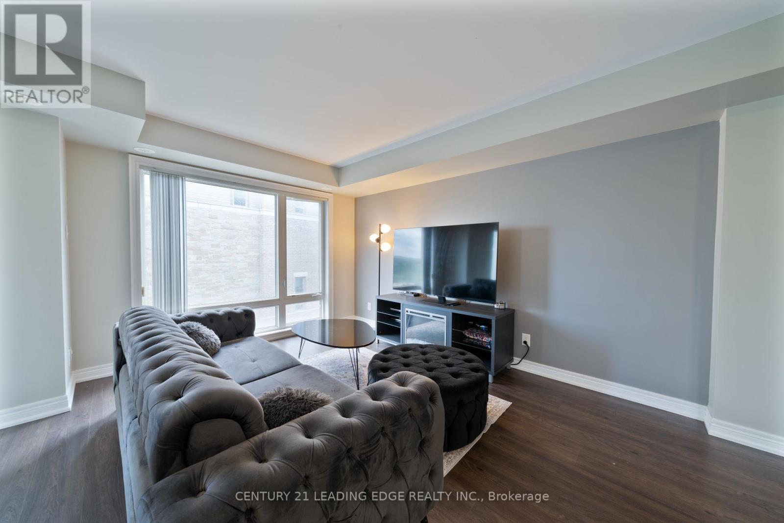 132 - 2 Dunsheath Way, Markham (Cornell), Ontario  L6B 1N3 - Photo 5 - N12386683