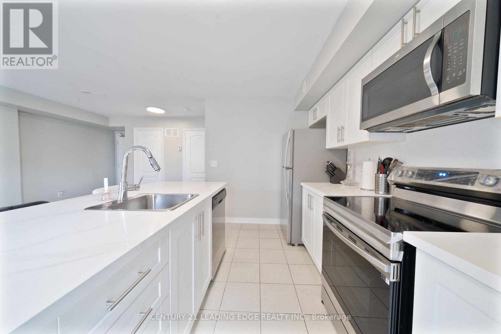 132 - 2 Dunsheath Way, Markham (Cornell), Ontario  L6B 1N3 - Photo 8 - N12386683