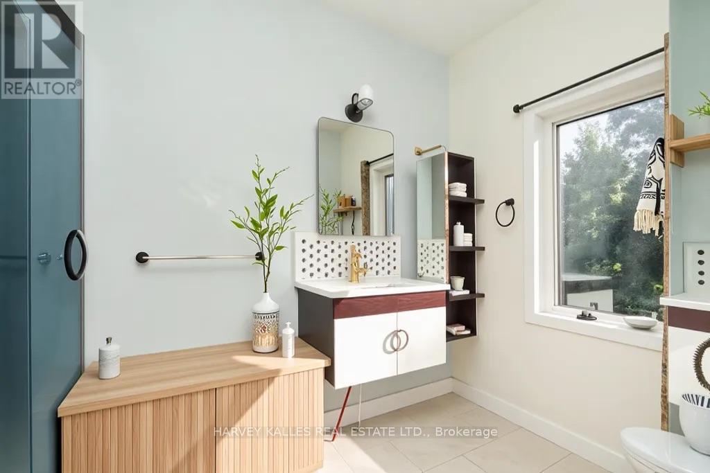 1623 Eglinton Avenue W, Mississauga (East Credit), Ontario  L5M 7C1 - Photo 28 - W12386699