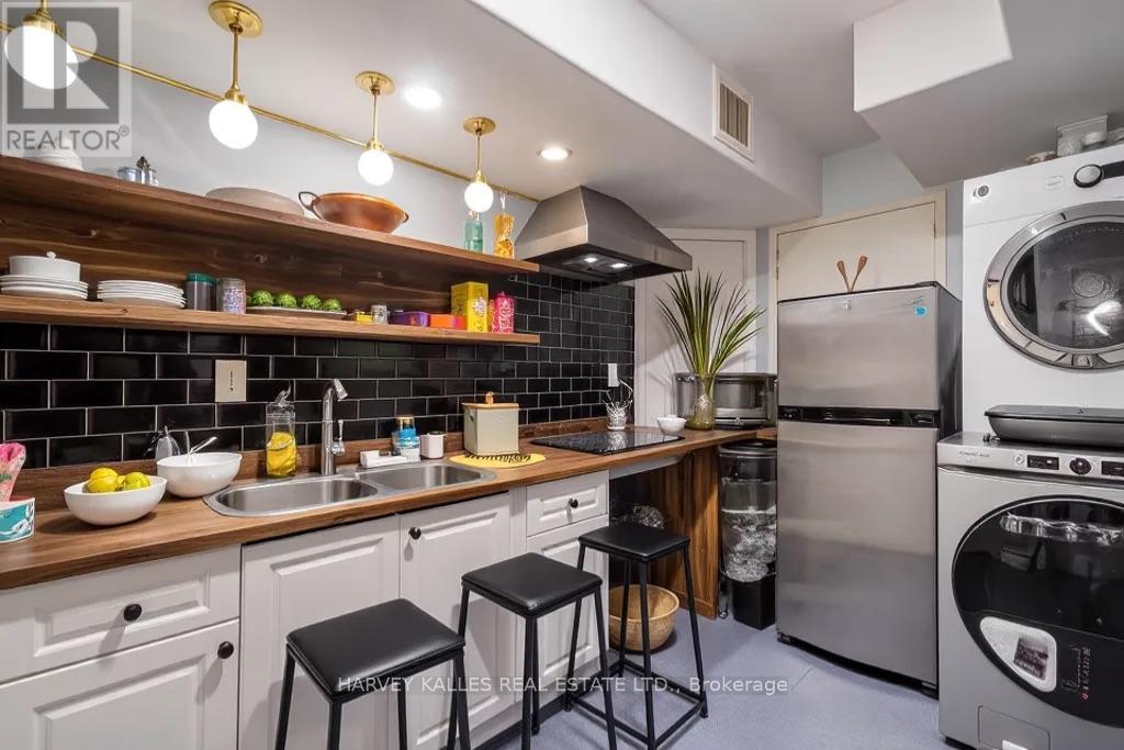 1623 Eglinton Avenue W, Mississauga (East Credit), Ontario  L5M 7C1 - Photo 42 - W12386699
