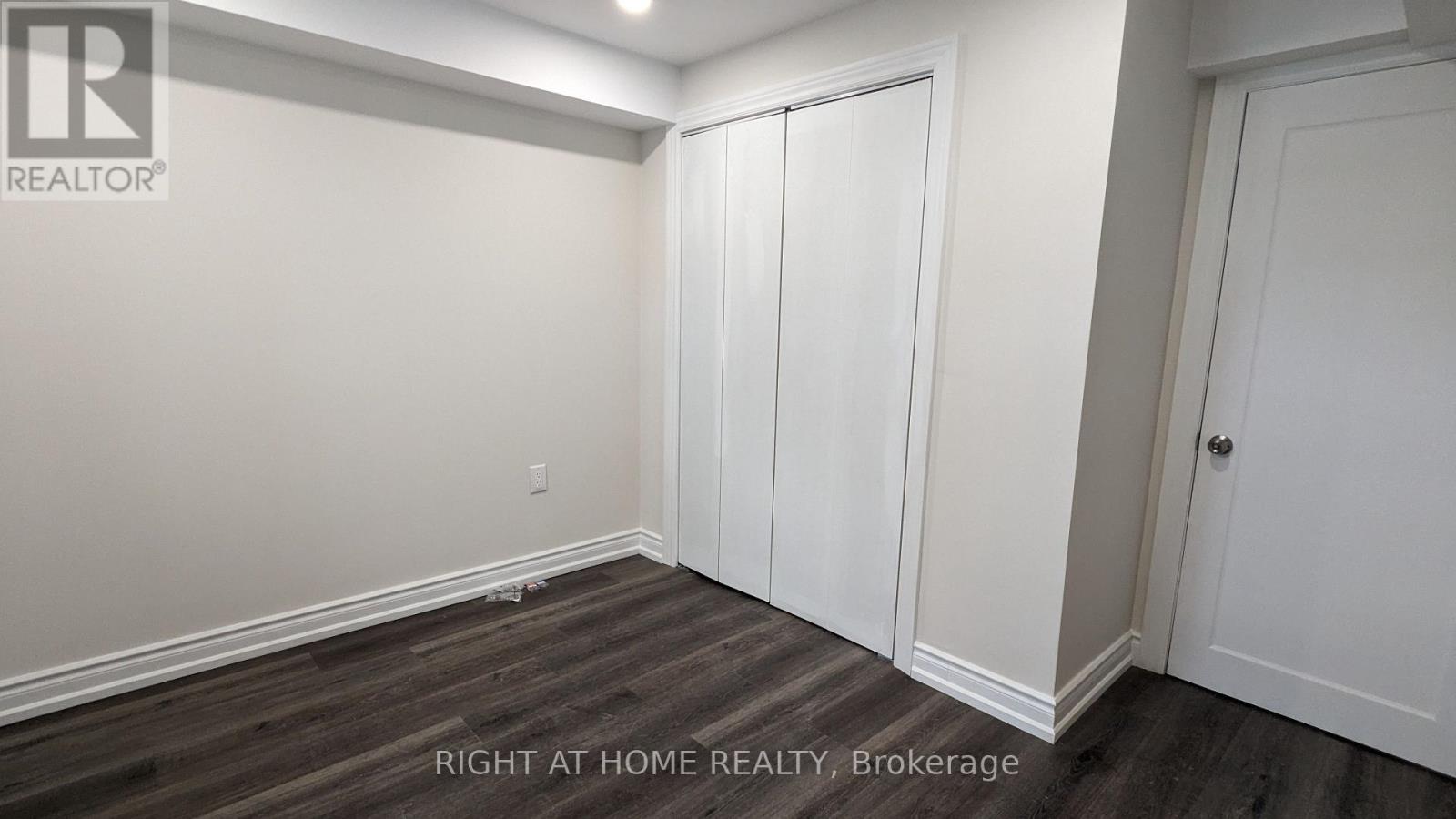 Basement Unit - 5654 Churchill Meadows Boulevard, Mississauga, Ontario  L5M 7A7 - Photo 16 - W12386711