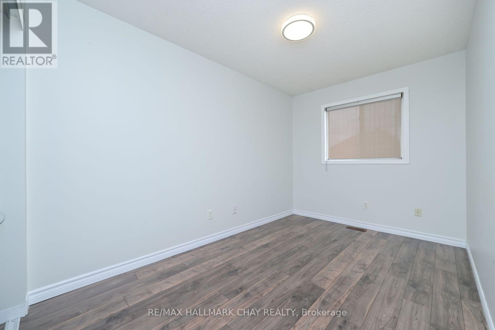 54 Cadillac Crescent, Brampton, Ontario  L7A 3B6 - Photo 18 - W12386712