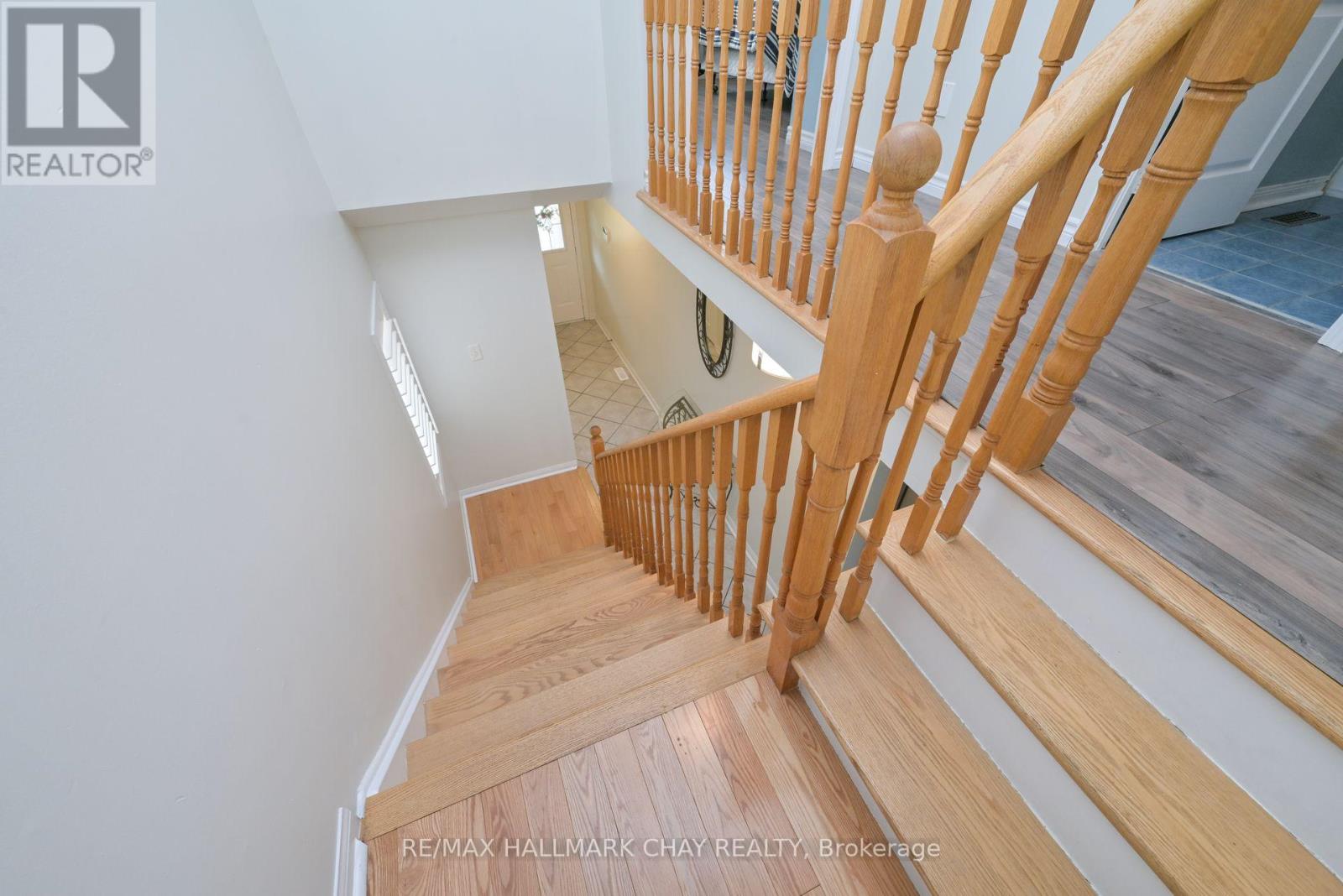54 Cadillac Crescent, Brampton, Ontario  L7A 3B6 - Photo 21 - W12386712