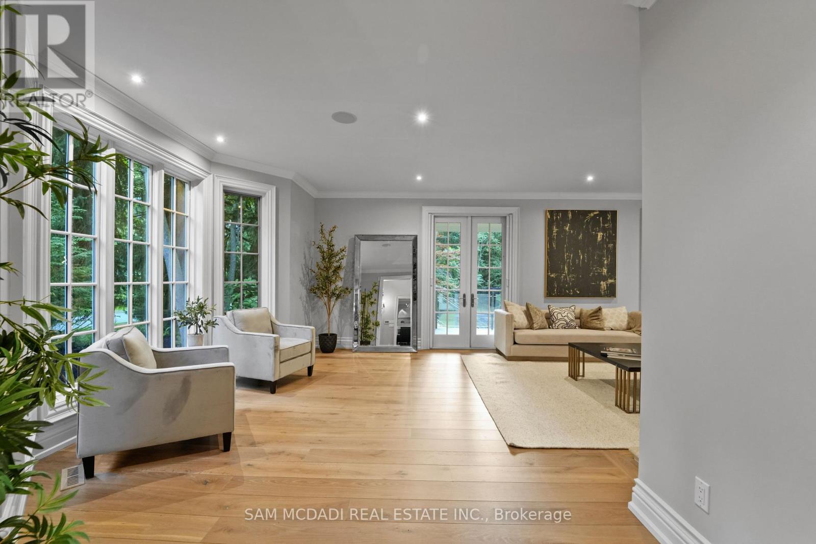 Property at 2025 HEARTWOOD COURT image 3