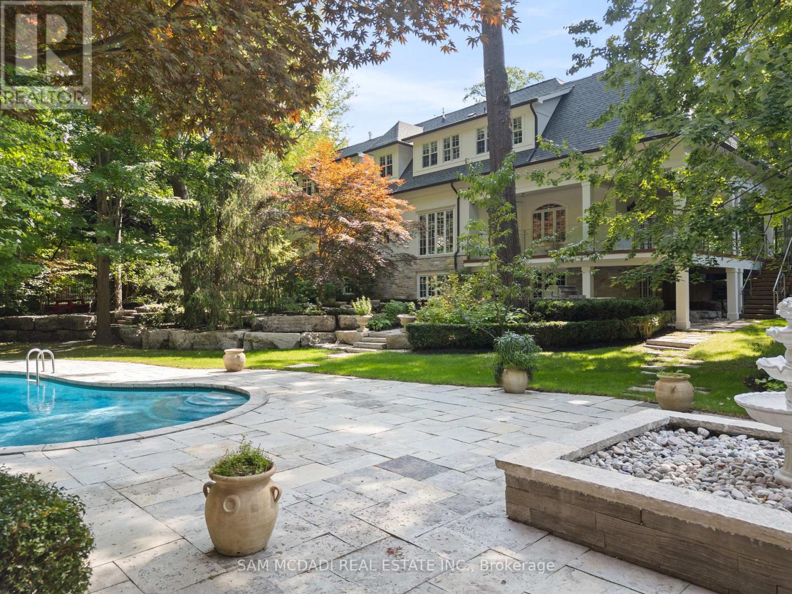 2025 Heartwood Court, Mississauga (Erindale), Ontario  L5C 4P7 - Photo 47 - W12386714