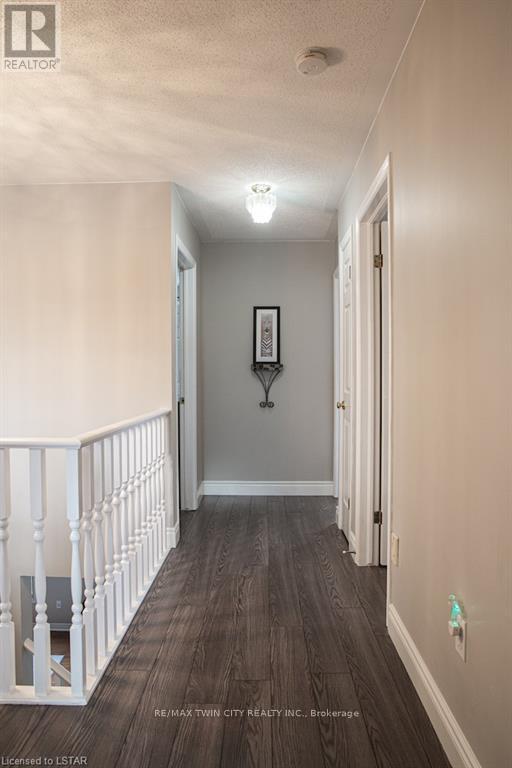 42 Redwood Lane, London East, Ontario  N5V 4C4 - Photo 14 - X12386694