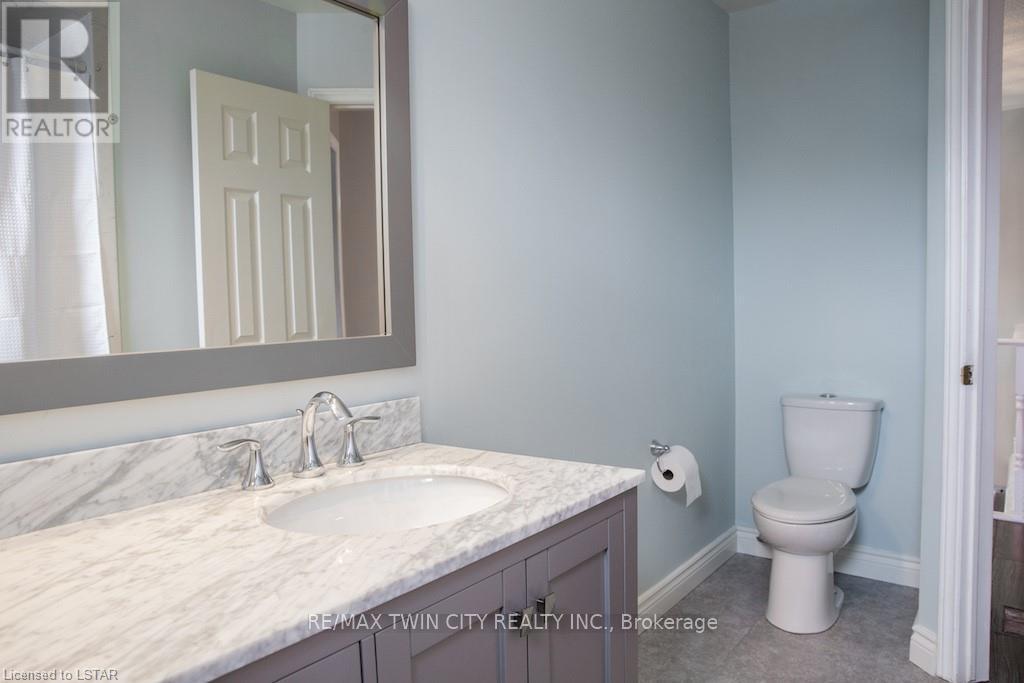 42 Redwood Lane, London East, Ontario  N5V 4C4 - Photo 22 - X12386694