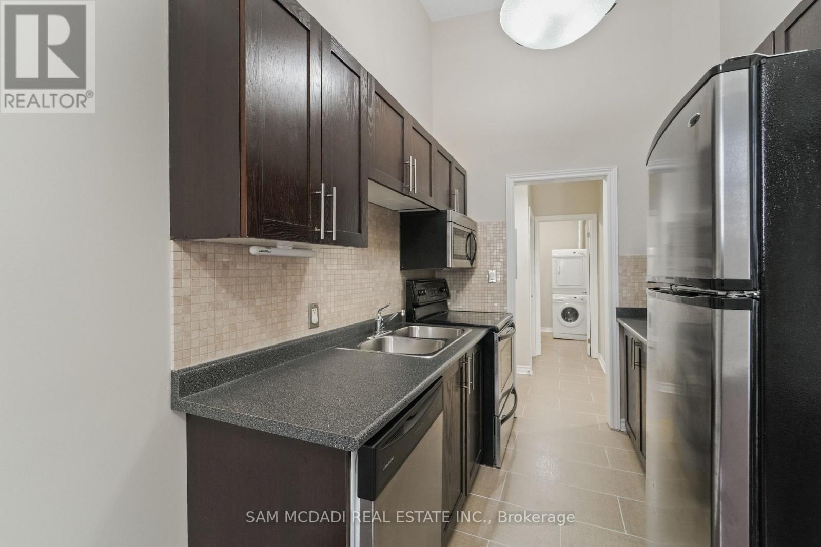 301 - 80 King William Street, Hamilton (Beasley), Ontario  L8R 0A1 - Photo 5 - X12386695