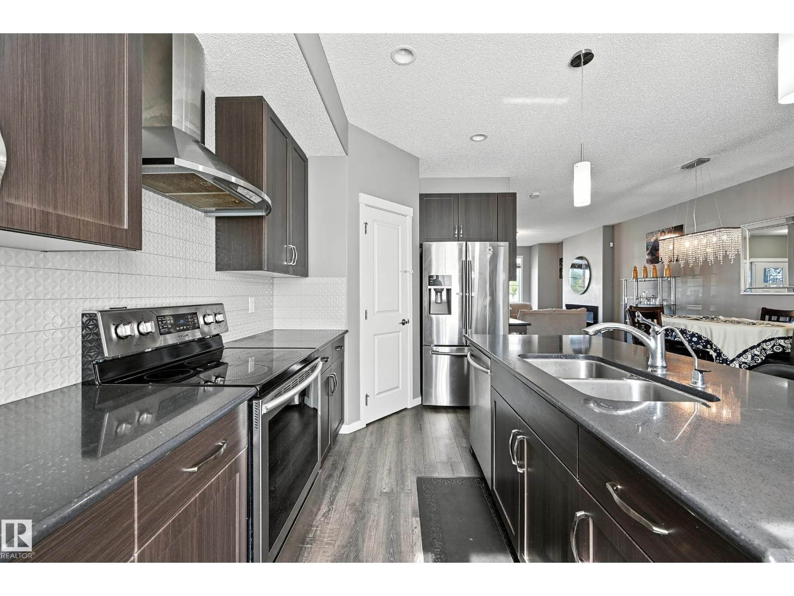 6321 170 Av Nw, Edmonton, Alberta  T5Y 3X7 - Photo 10 - E4456440