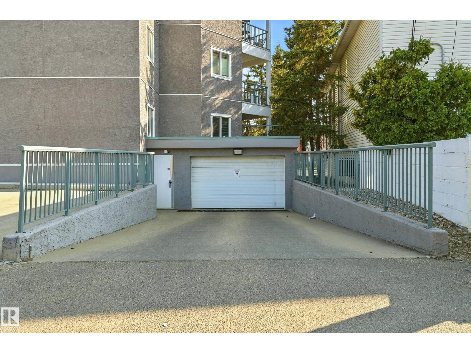 #301 10118 95 St Nw, Edmonton, Alberta  T5J 1R3 - Photo 27 - E4456424