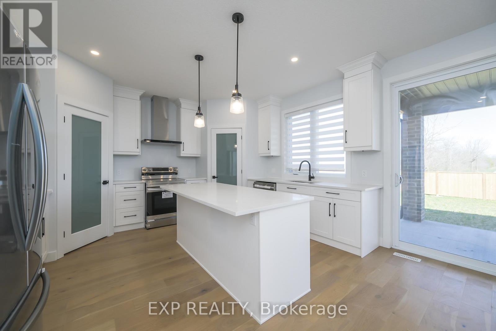 280 Nancy Street, Dutton/dunwich (Dutton), Ontario  N0L 1J0 - Photo 11 - X12386721