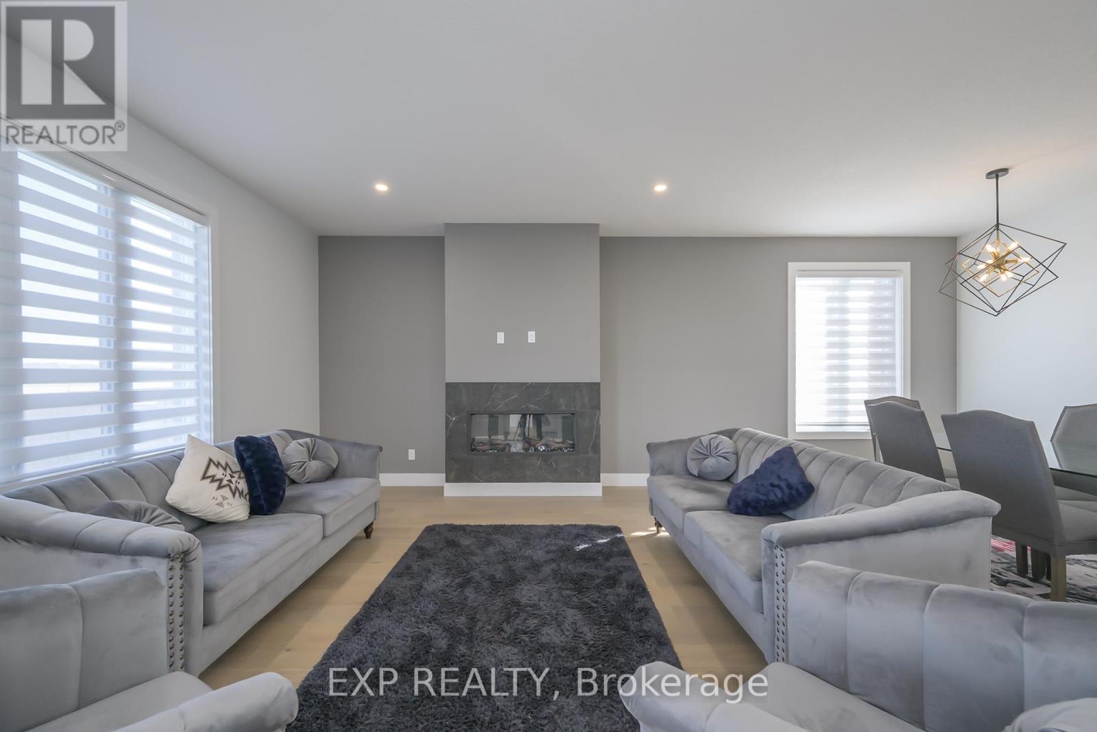 280 Nancy Street, Dutton/dunwich (Dutton), Ontario  N0L 1J0 - Photo 8 - X12386721