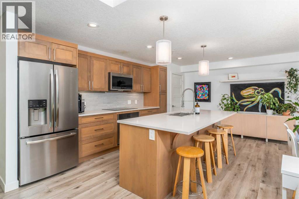 Property at 108, 810 7th Street image 5