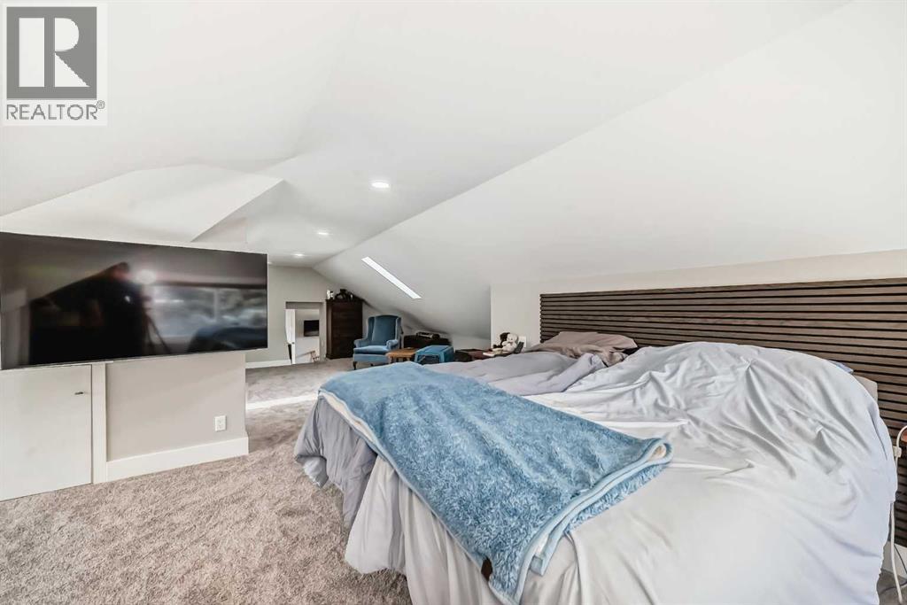119 Pump Hill Bay Sw, Calgary, Alberta  T2V 4L6 - Photo 22 - A2253037