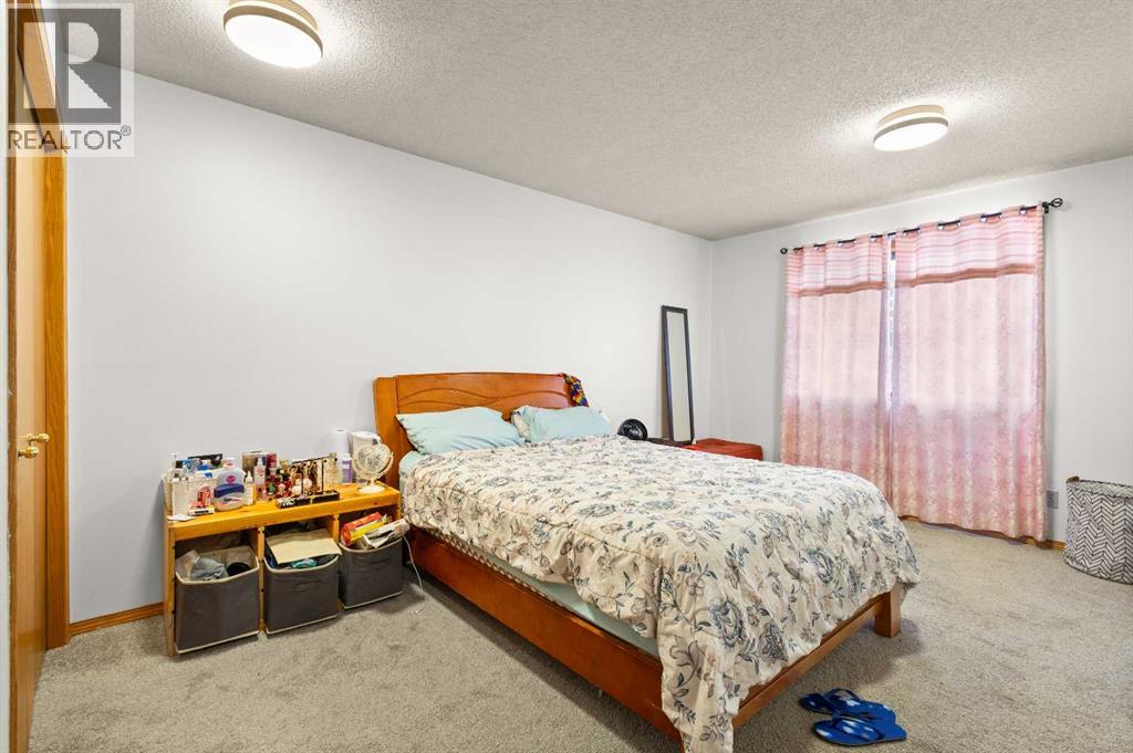 132 Scenic Cove Circle Nw, Calgary, Alberta  T3L 1M9 - Photo 23 - A2254055