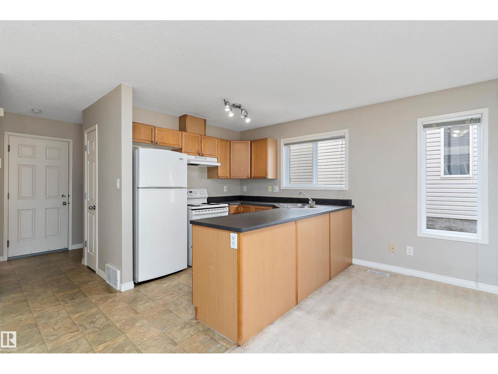 #6 130 Hyndman Cr Nw, Edmonton, Alberta  T5A 0E8 - Photo 12 - E4456601