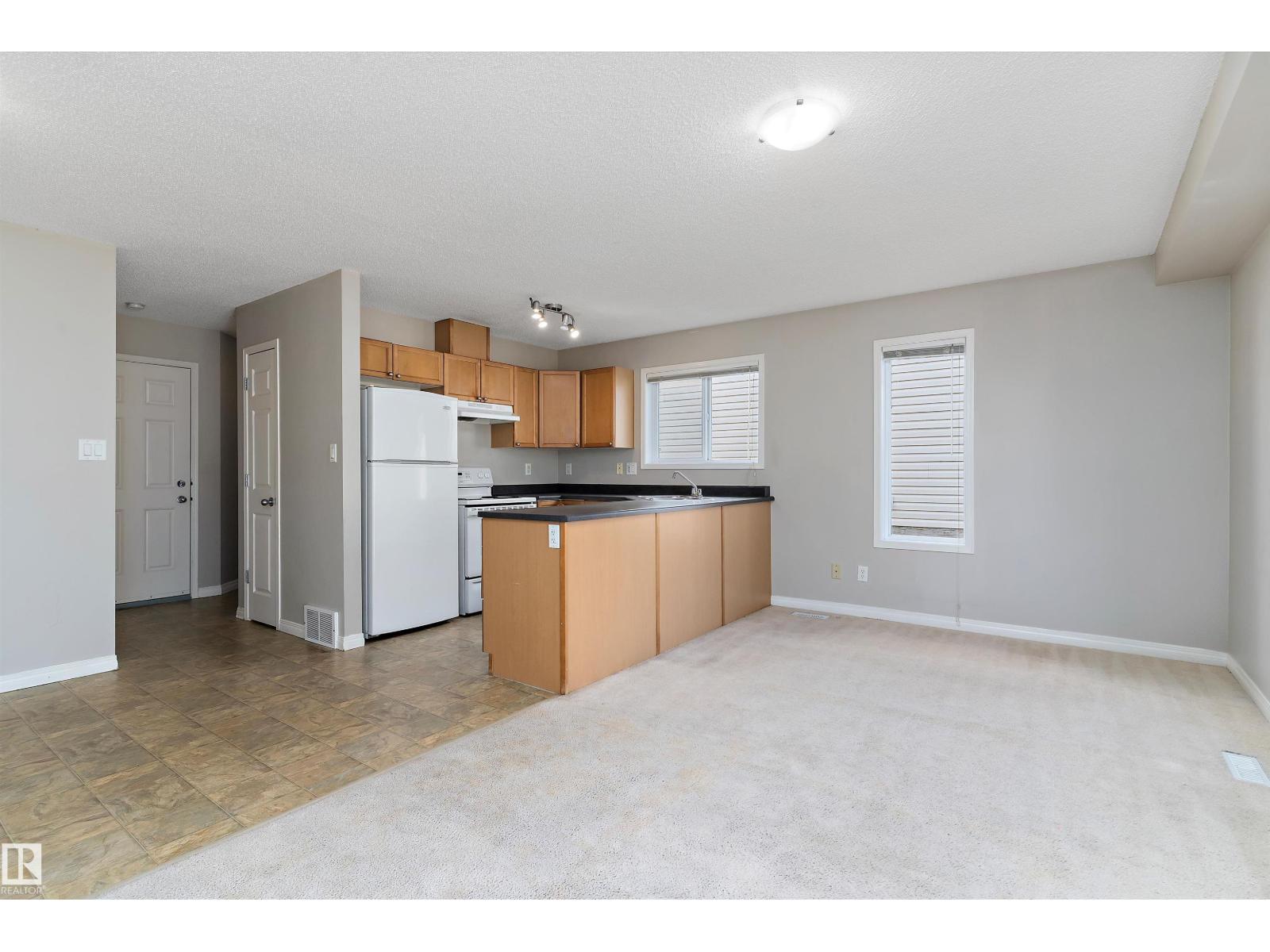 #6 130 Hyndman Cr Nw, Edmonton, Alberta  T5A 0E8 - Photo 8 - E4456601