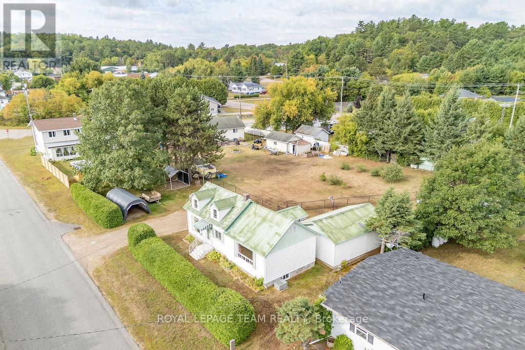 59 DROHAN STREET, Madawaska Valley, Ontario