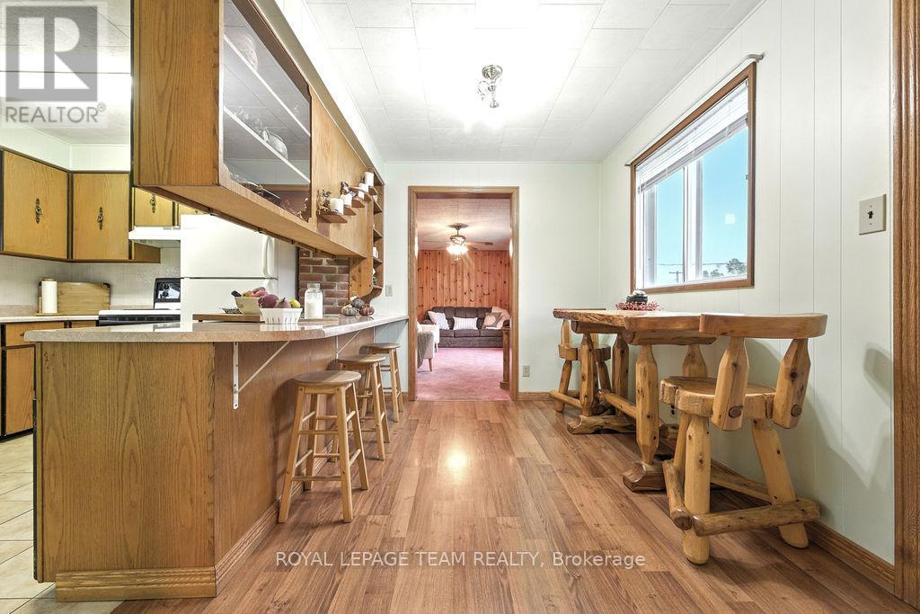 59 Drohan Street, Madawaska Valley, Ontario  K0J 2M0 - Photo 21 - X12386751
