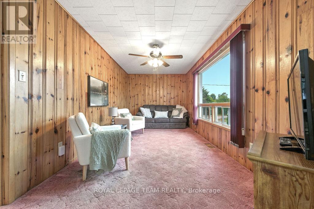 59 Drohan Street, Madawaska Valley, Ontario  K0J 2M0 - Photo 26 - X12386751