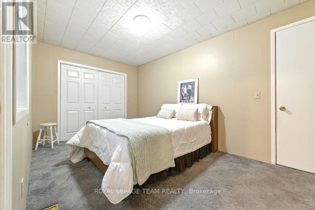 59 Drohan Street, Madawaska Valley, Ontario  K0J 2M0 - Photo 29 - X12386751