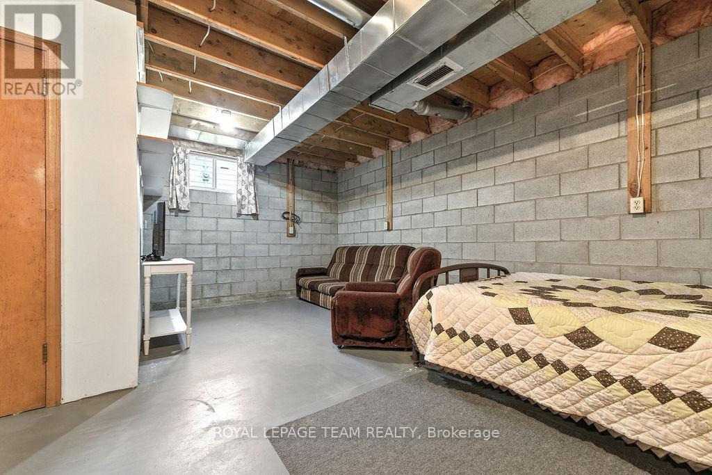 59 Drohan Street, Madawaska Valley, Ontario  K0J 2M0 - Photo 40 - X12386751