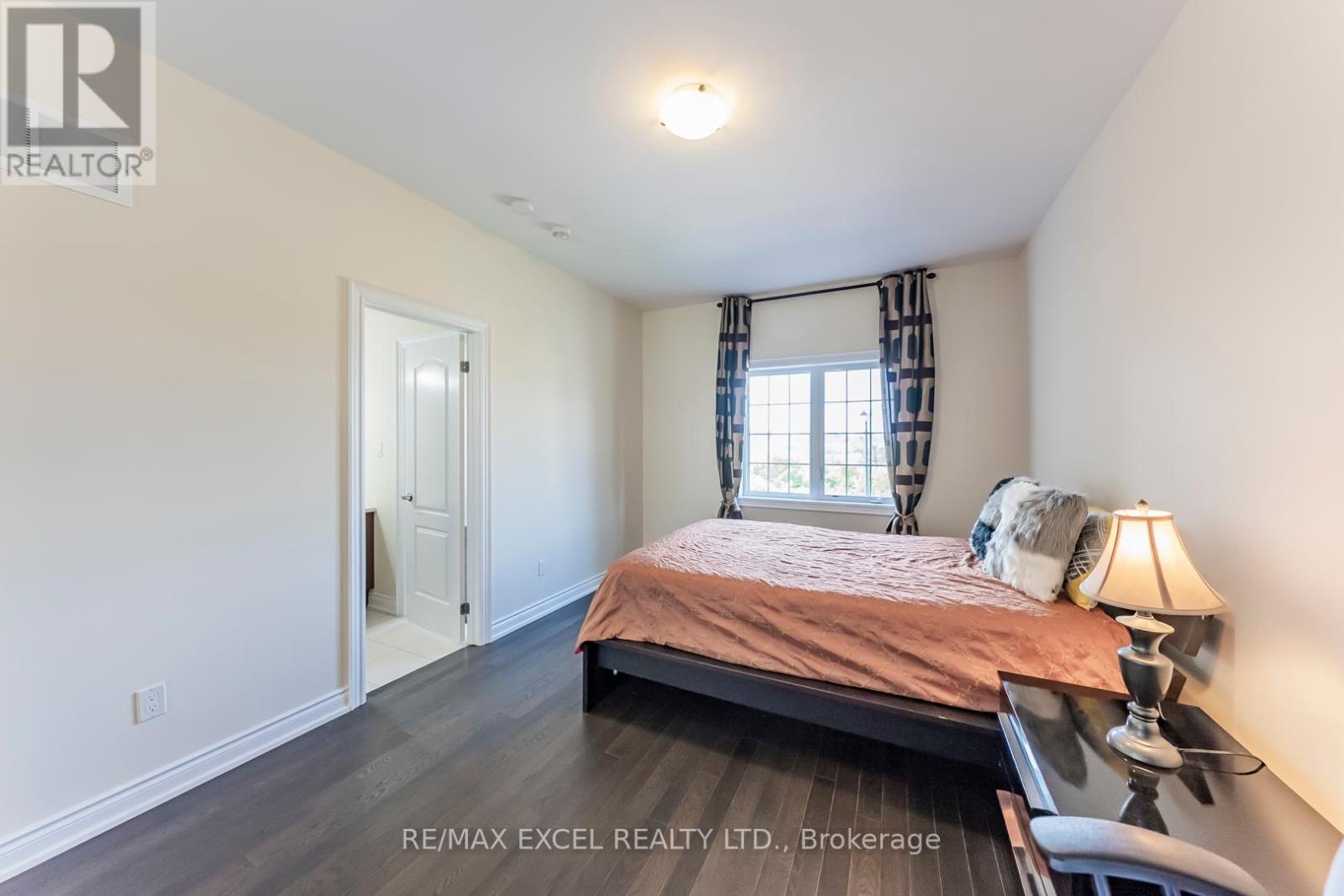 21 Paradise Valley Trail, King (Nobleton), Ontario  L7B 0A5 - Photo 42 - N12382927