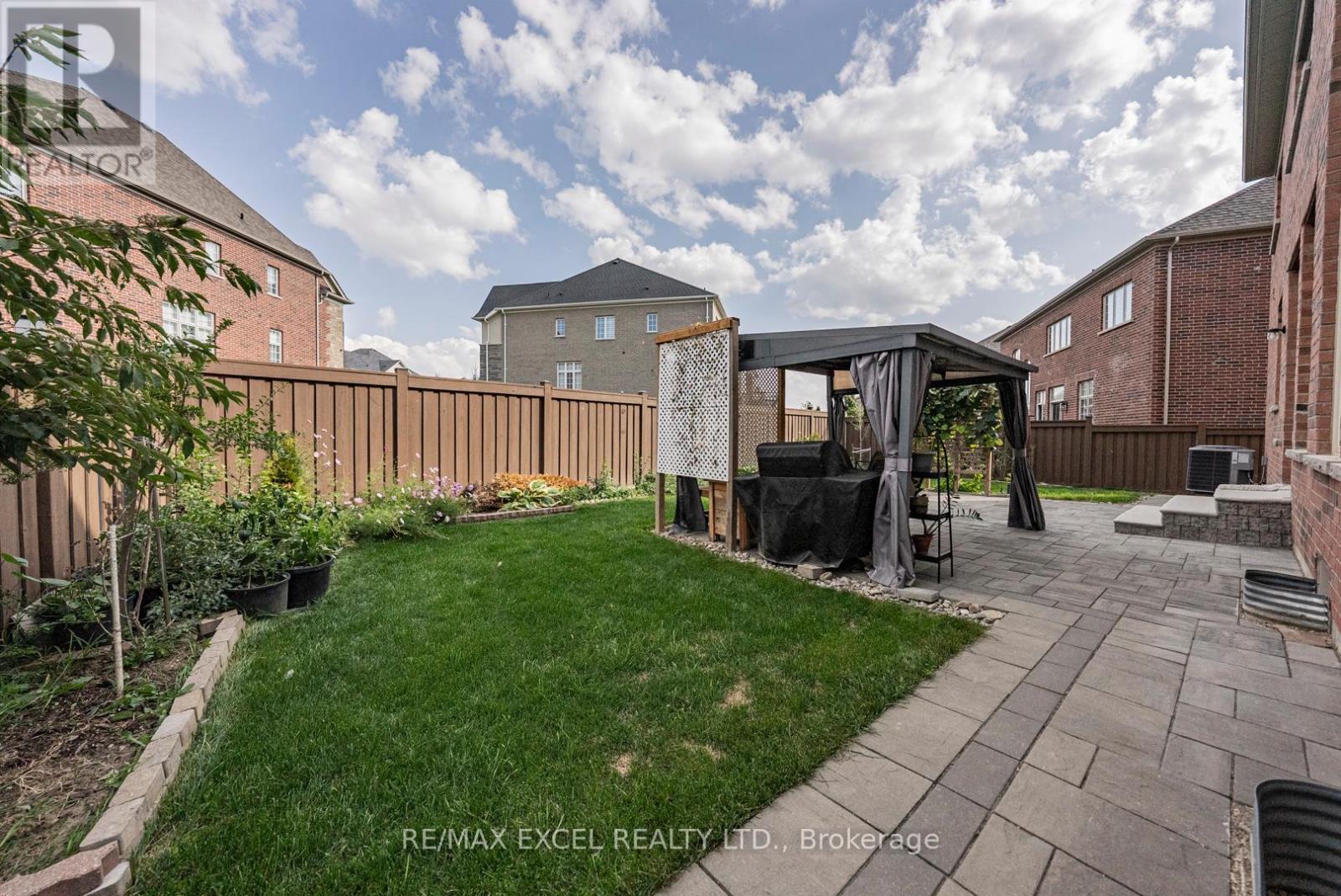 21 Paradise Valley Trail, King (Nobleton), Ontario  L7B 0A5 - Photo 48 - N12382927