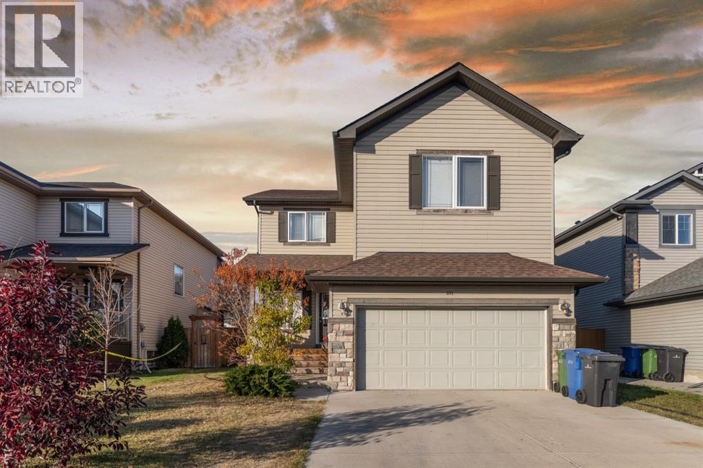 393 Windermere Drive, Chestermere, Alberta  T1X 0C6 - Photo 1 - A2252318