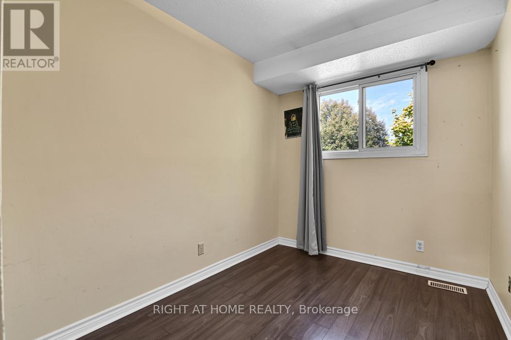 1441 Perez Crescent, Ottawa, Ontario  K1J 8V3 - Photo 17 - X12386765