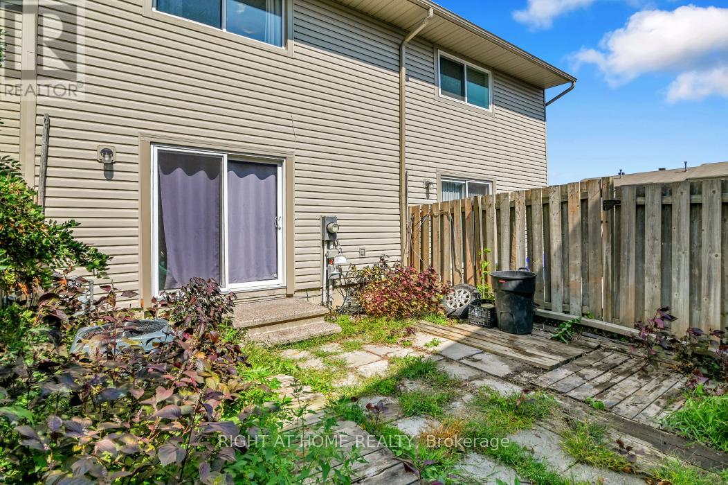 1441 Perez Crescent, Ottawa, Ontario  K1J 8V3 - Photo 21 - X12386765