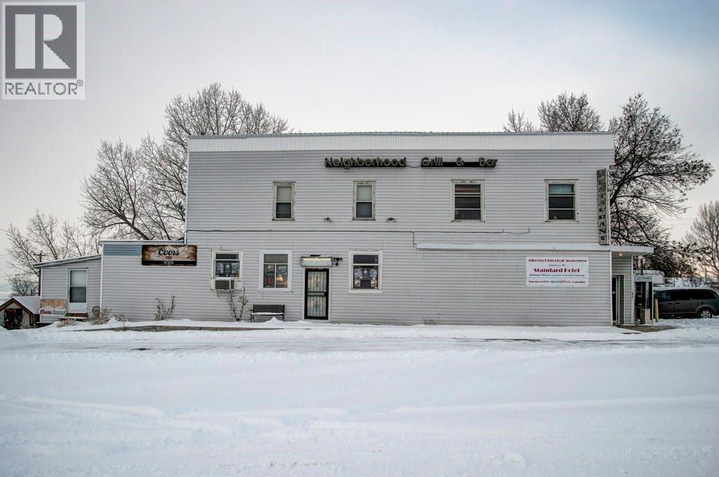 718 Broadway Street, Standard, Alberta  T0J 3G0 - Photo 3 - A2220666