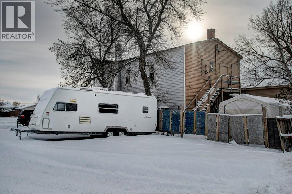 718 Broadway Street, Standard, Alberta  T0J 3G0 - Photo 47 - A2220666