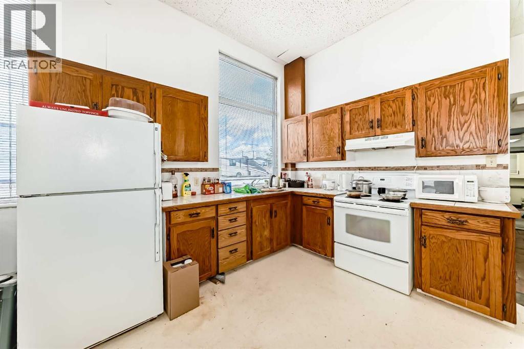 721 Broadway Street, Standard, Alberta  T0J 3G0 - Photo 20 - A2220672