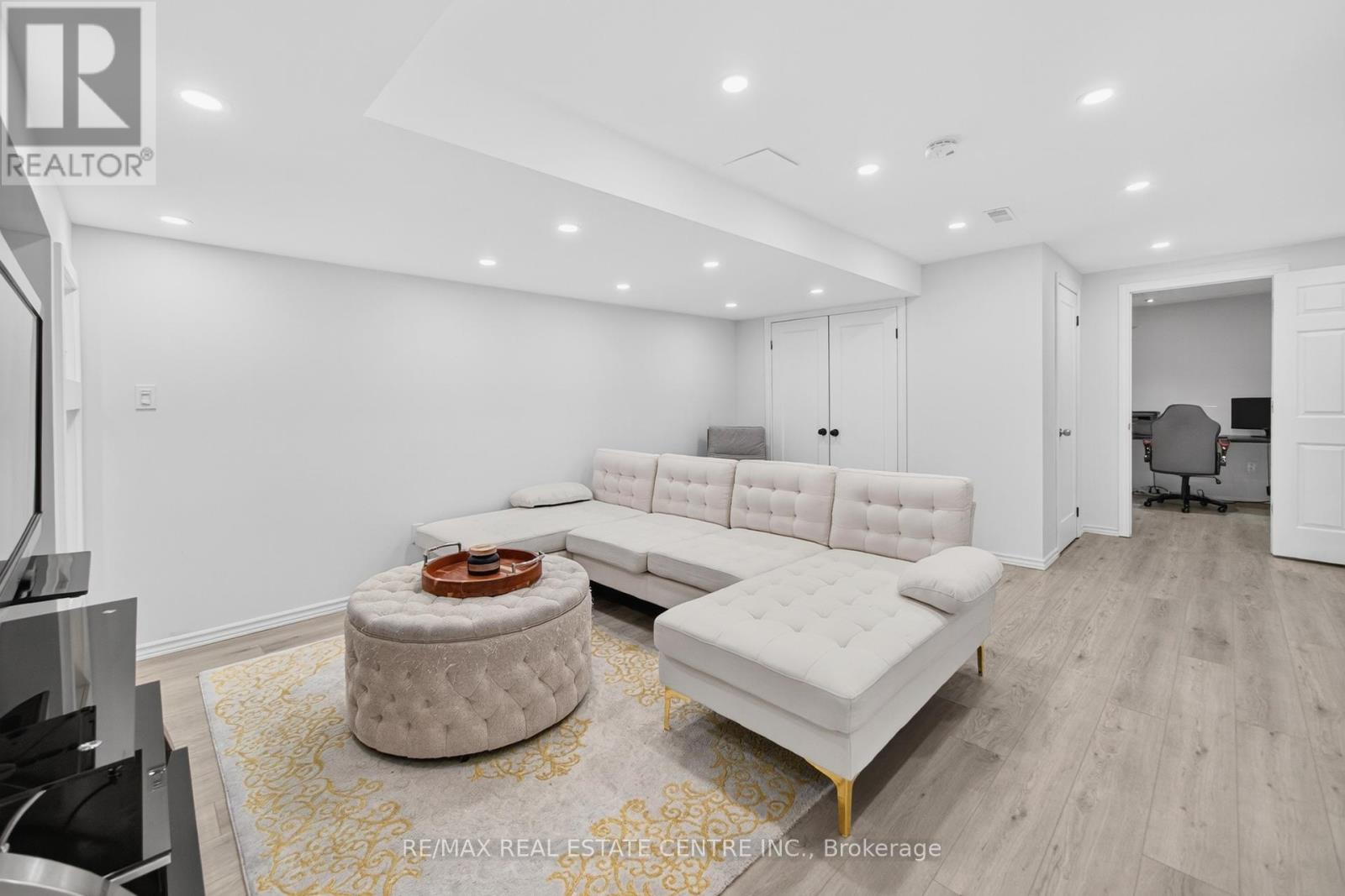 31 Martree Crescent, Brampton, Ontario  L6V 4R3 - Photo 26 - W12379444