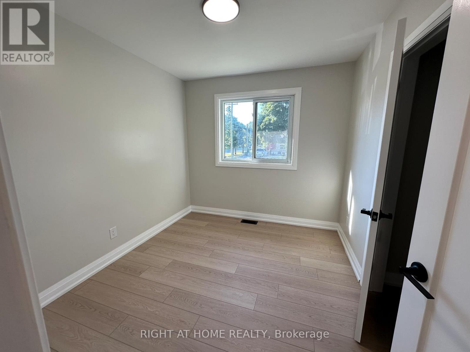 1153 Johnson Street N, Kingston, Ontario  K7M 2N9 - Photo 11 - X12386771