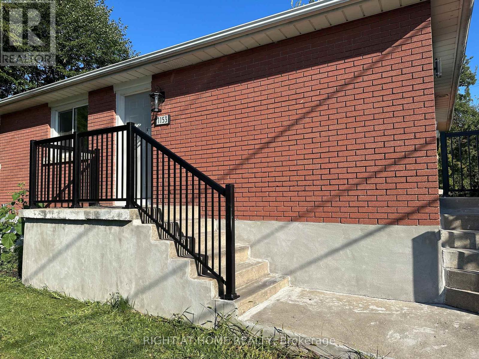 1153 Johnson Street N, Kingston, Ontario  K7M 2N9 - Photo 2 - X12386771