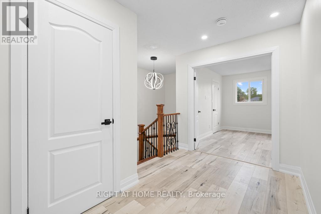 173 Kersey Crescent, Richmond Hill, Ontario  L4C 8X7 - Photo 19 - N12374558