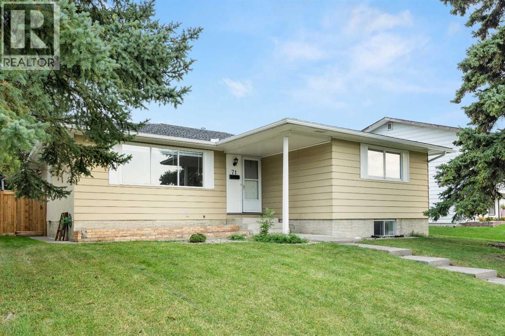 71 Queen Alexandra Close Se, Calgary, Alberta  T2J 3P9 - Photo 1 - A2253572