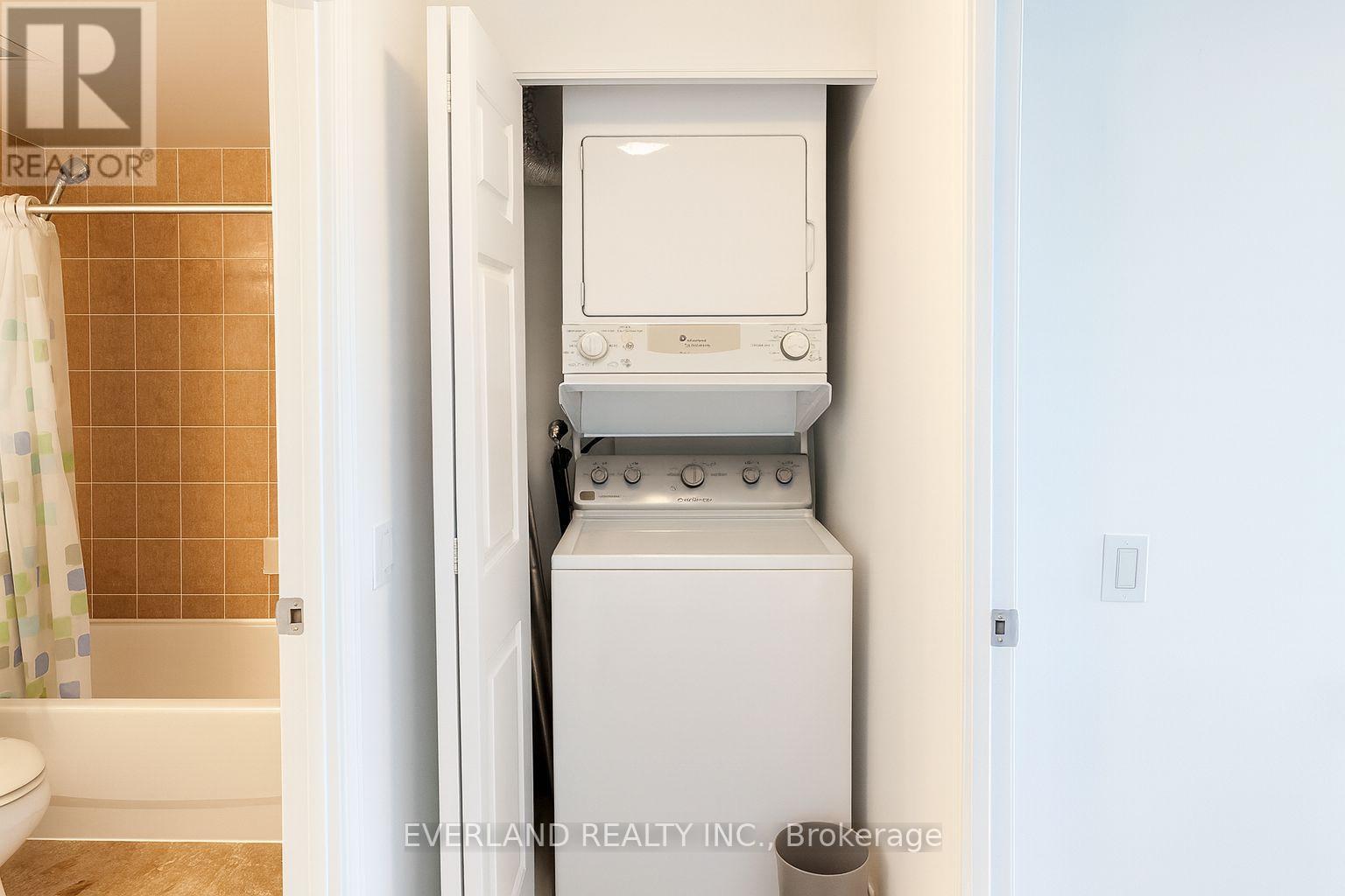 2306 - 35 Finch Avenue E, Toronto, Ontario  M2N 6Z8 - Photo 4 - C12386811